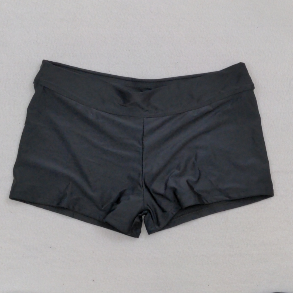 Black Athletic Short Tights Size Large
